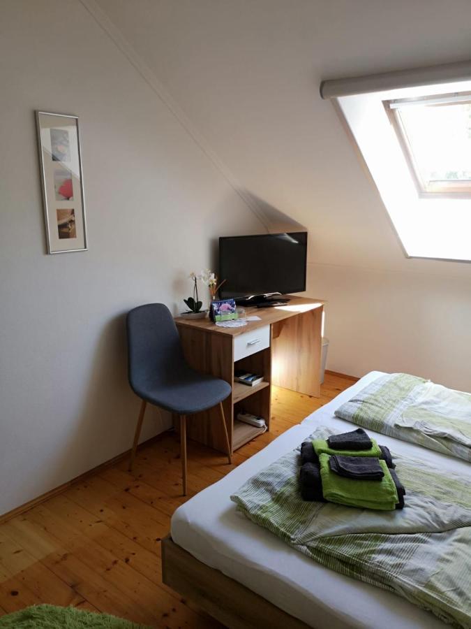 Privatzimmer Helga Haselberger Ybbs an der Donau Bagian luar foto